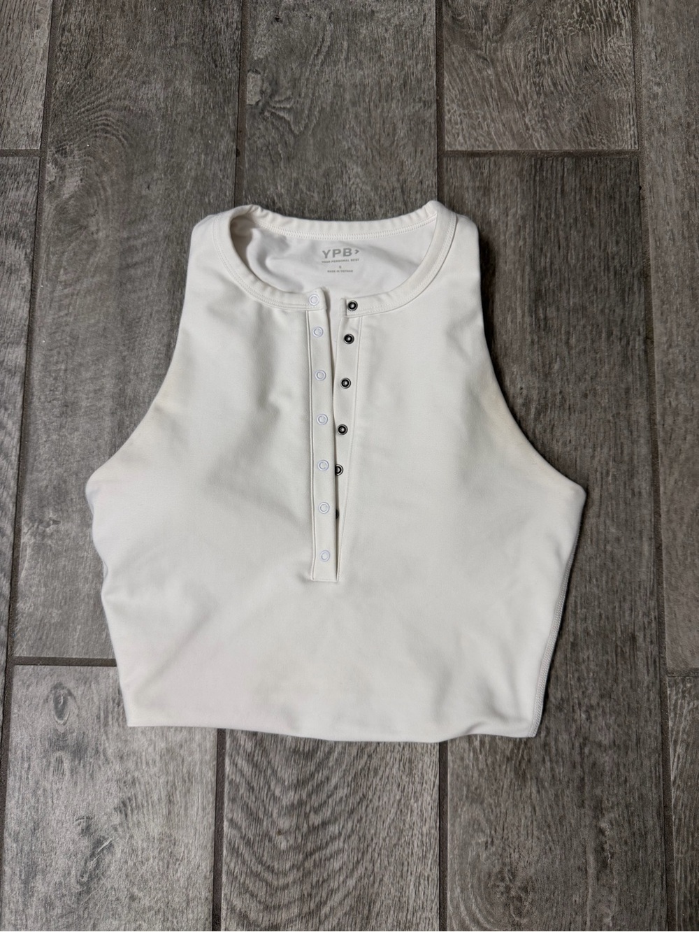 Abercrombie & Fitch Front Snap Crop Tank Top
